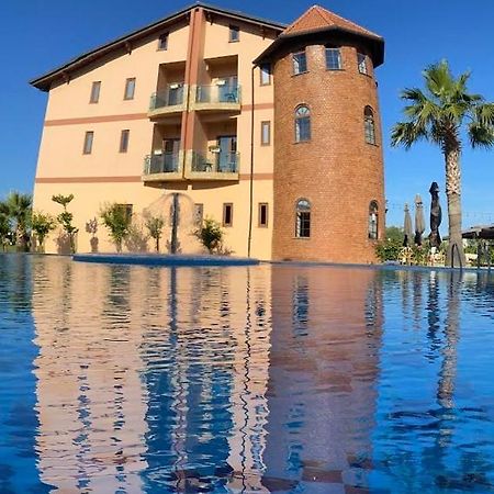 Rambuje Resort Лежа Екстер'єр фото