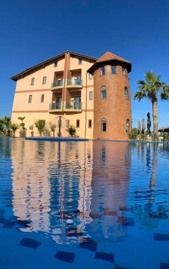 Rambuje Resort Лежа Екстер'єр фото